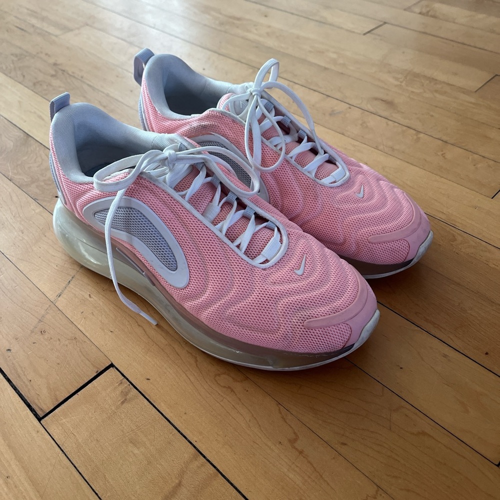 Nike Airmax 720s
